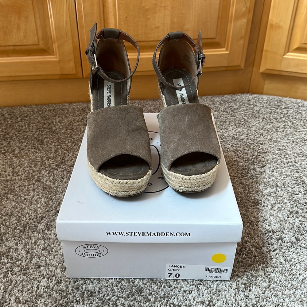 Steve Madden Wedges
